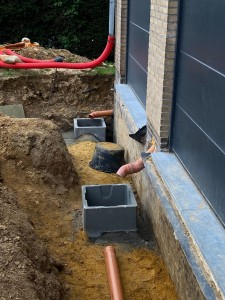 Installation d'un système d'égouttage photo 3 de 3